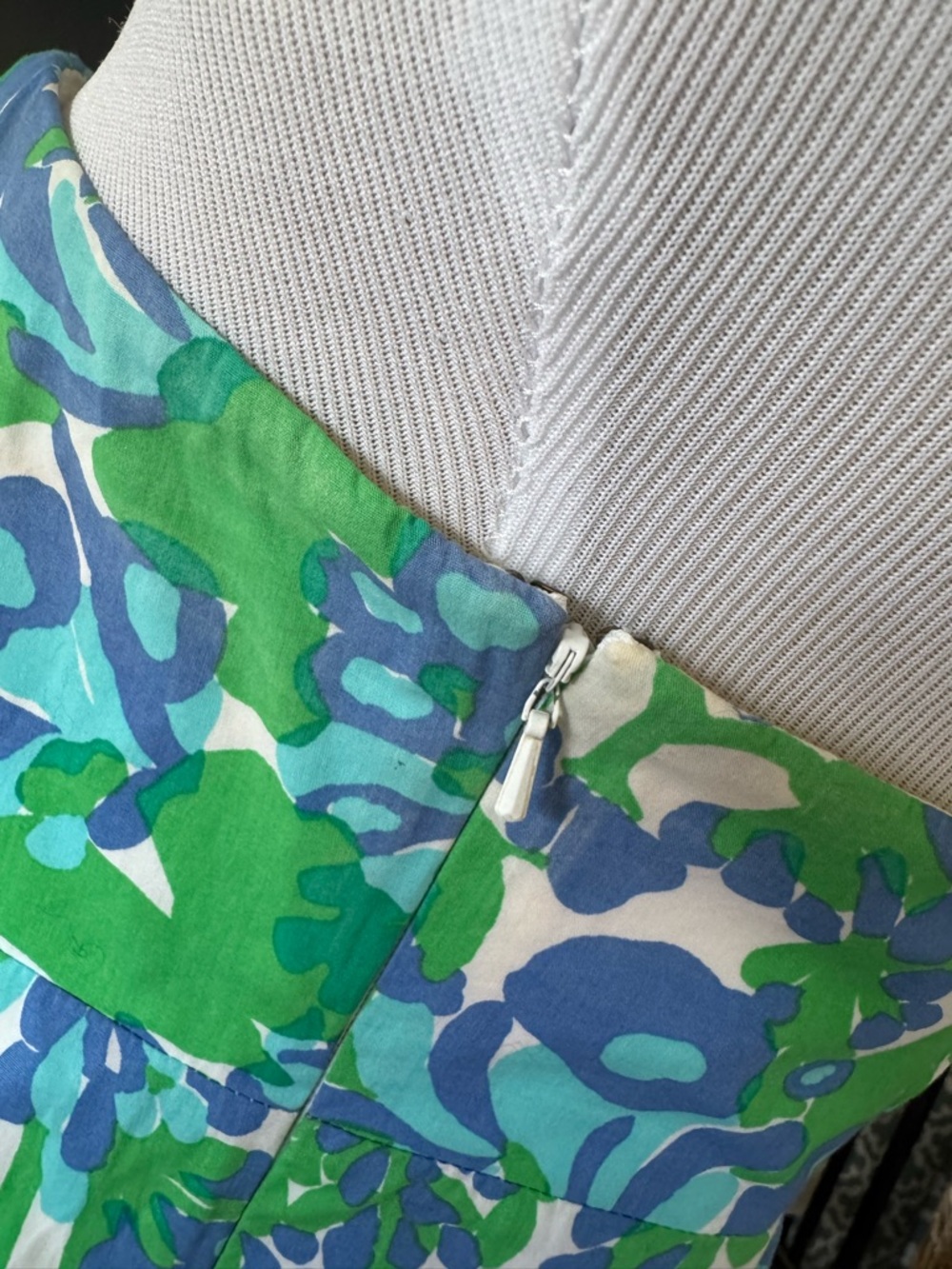 Lilly Pulitzer Franco Bee In Your Bonnet Strapless Dress - Picture 9 of 9